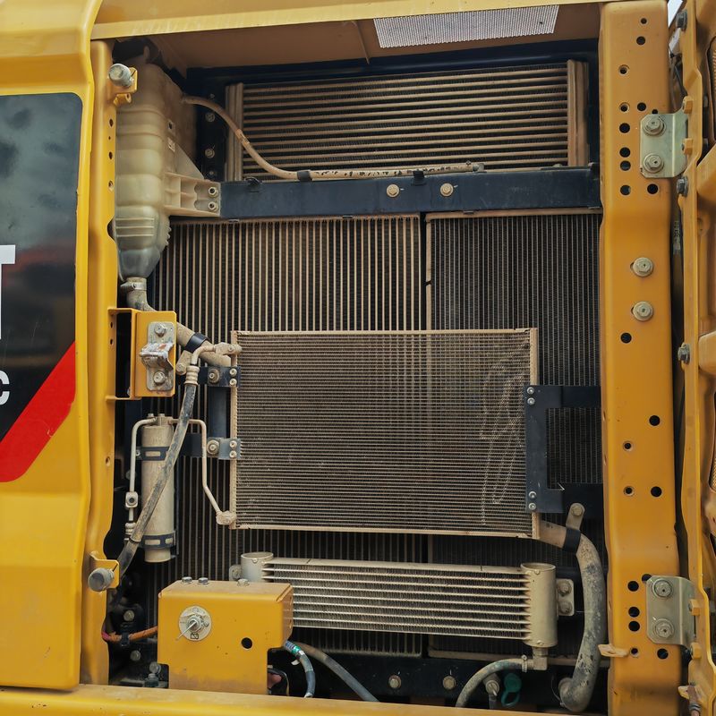Pengalaman pabrik Digunakan CAT 320GC excavator CAT 320GC Untuk dijual harga murah