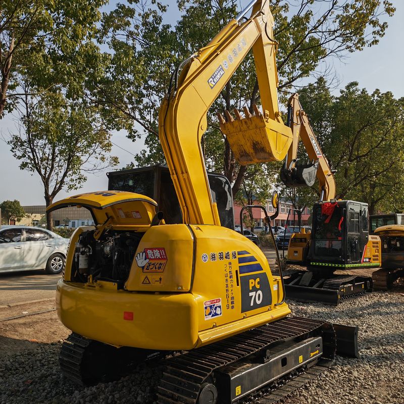 waktu kerja yang rendah digunakan excavator komatsu pc70-8/kekuatan tinggi digunakan excavator Komatsu pc70-8