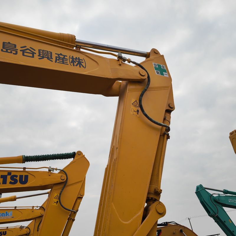 35000KG Mesin yang Digunakan untuk Penggalian Komatsu PC350-7 Perbaikan Mesin Tangan Kedua