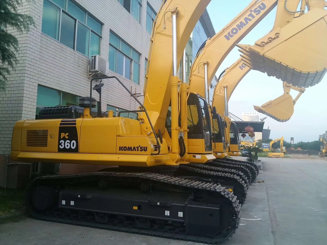 Digunakan 16 ton excavator komatsupc160 / tangan kedua excavator kualitas baik komatsupc 160 dijual