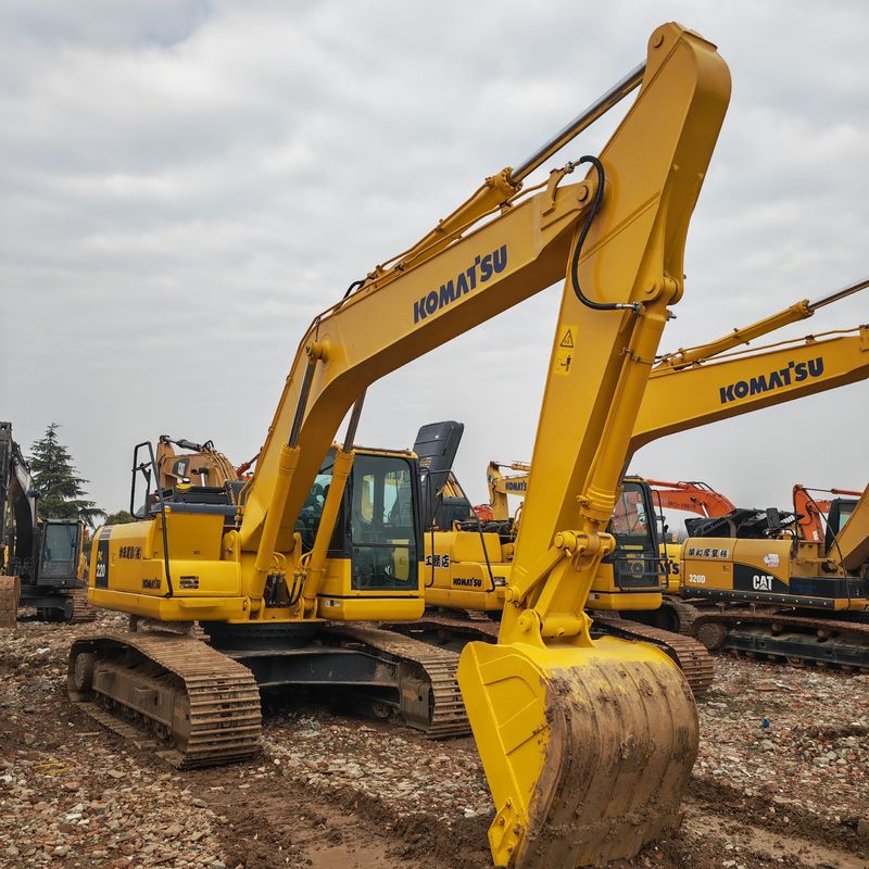 digunakan excavator besar menggali kekuatan Komatsu pc 220-8 / kedua tangan digunakan excavator komatsu pc220-8 di jual