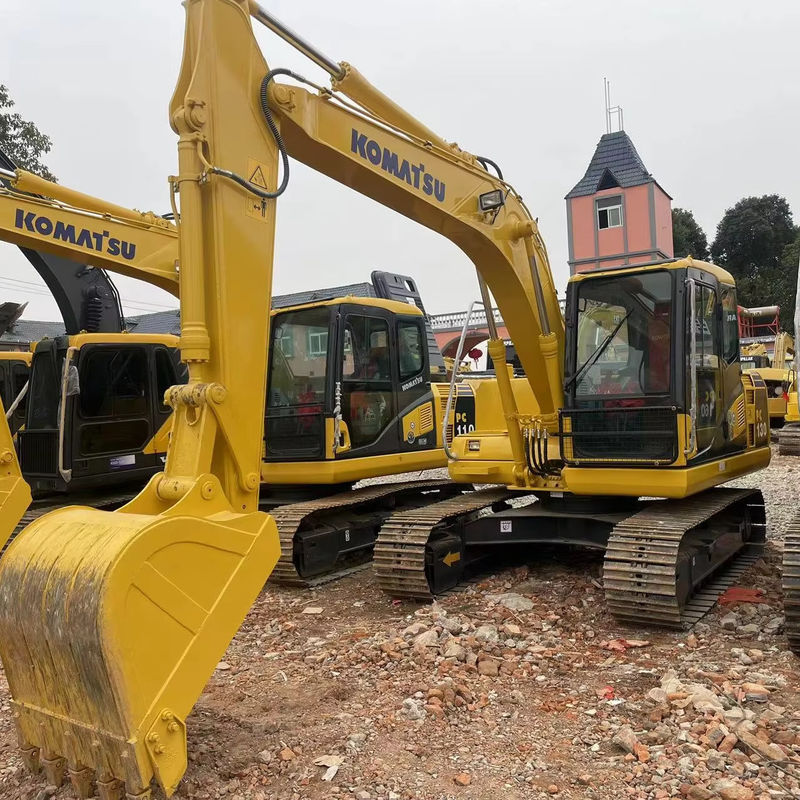 KOMATSU PC130 / Low Working Hour Tangan Kedua KOMATSU EXCAVAYOT Kondisi Gerak yang Baik
