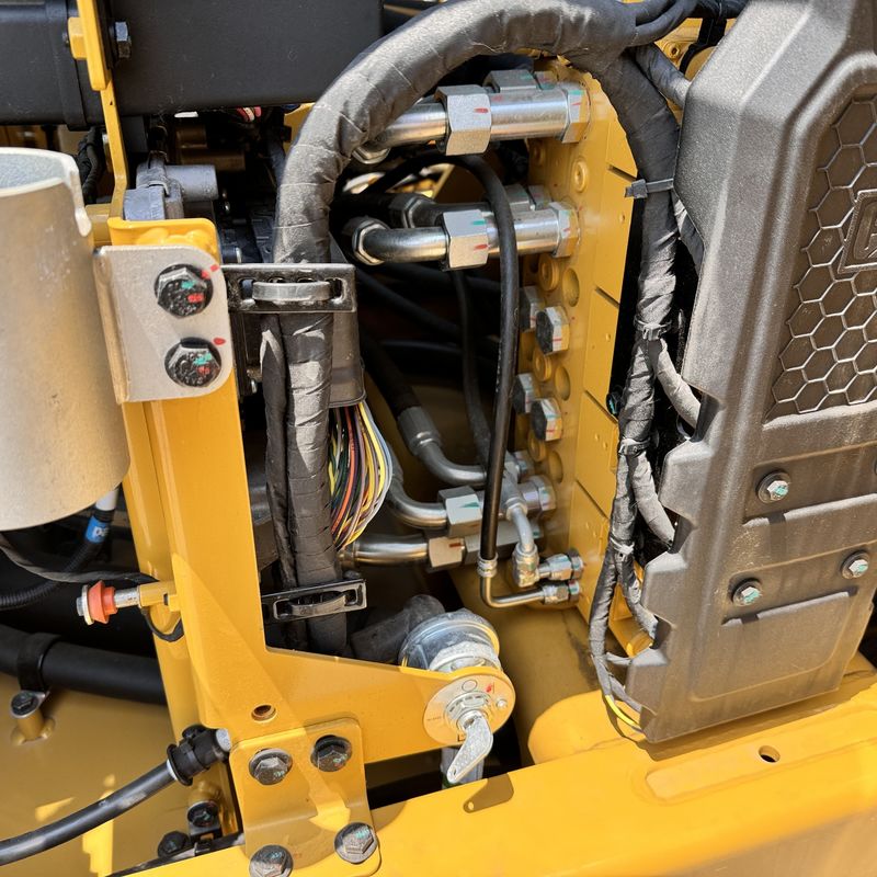 Jepang asli bekas mini excavator mesin Caterpillar CAT307 305.5 303/ bekas crawler kecil excavator bangunan mesin