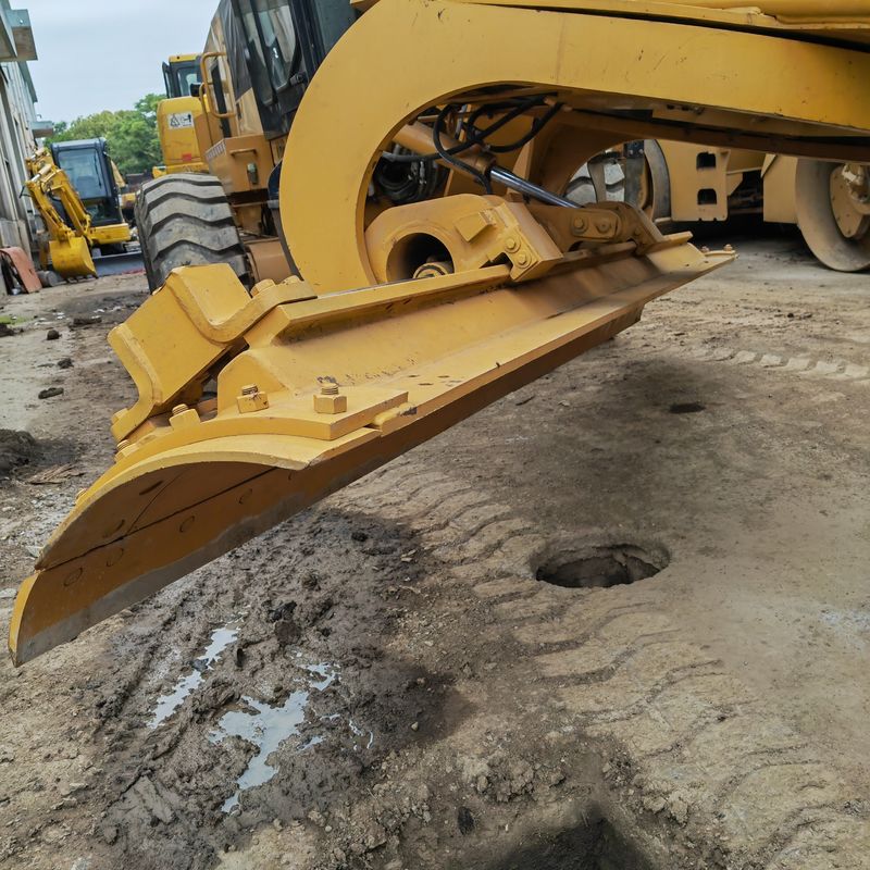 Digunakan excavator tanah leveler Caterpillar CAT140K roader mesin bekas mesin traktor Jepang dalam kondisi baik