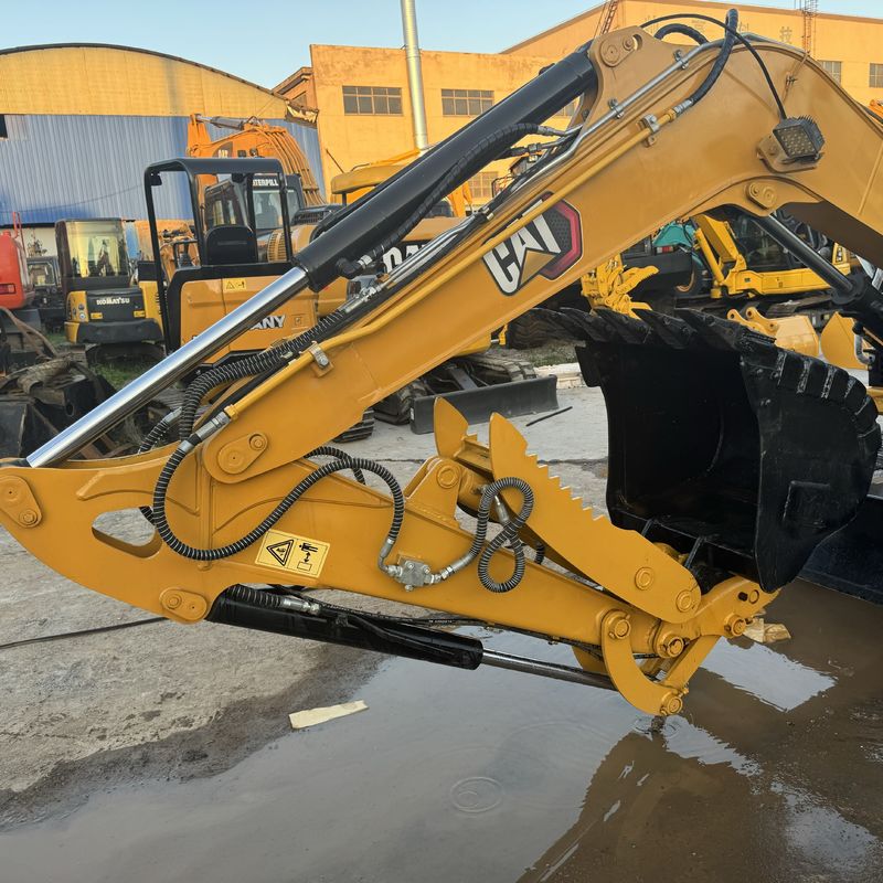 Sesuai dengan standar emisi UE digunakan excavator penggali CAT 305.5E2 memiliki sertifikat EPA dan CE kualitas terbaik harga terbaik