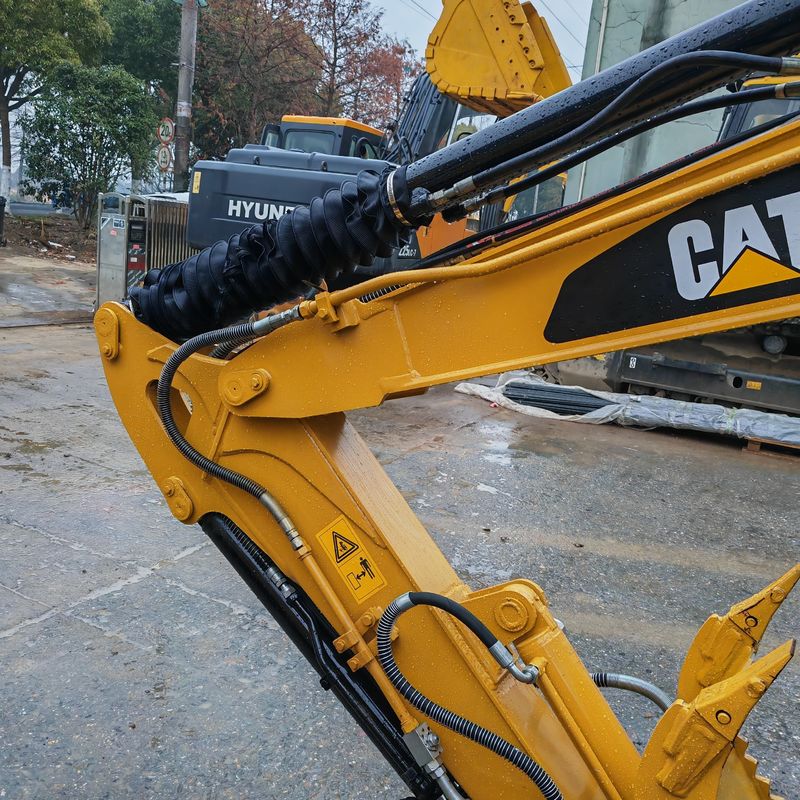 Digunakan CAT 305.5E mini excavator tanpa ekor Caterpillar 305.5 mini excavator harga rendah CAT302 CAT305.5 CAT306 CAT304 CAT305 dijual