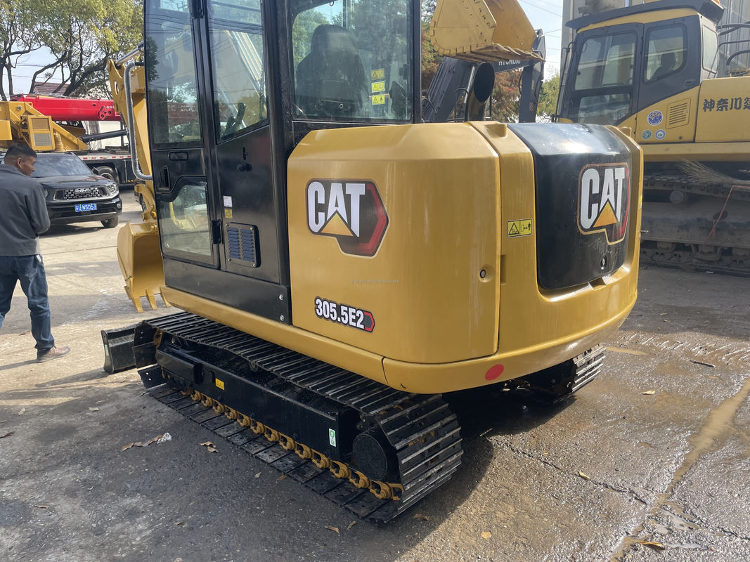 5 ton bekas excavator CAT305.5E dengan harga murah dijual di Cina Shanghai