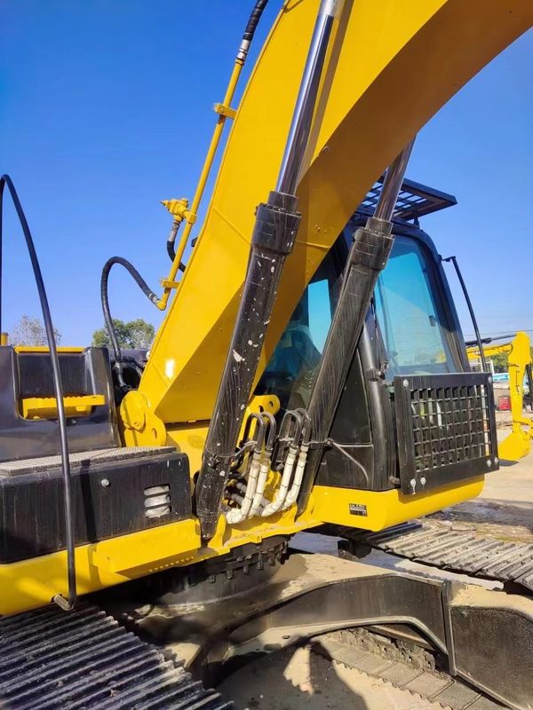 20TON Kekuatan Penggalian Tinggi Digunakan Excavator CAT320D / SECOND HAND Low Working Hours Excavator 20YON CAT 320D