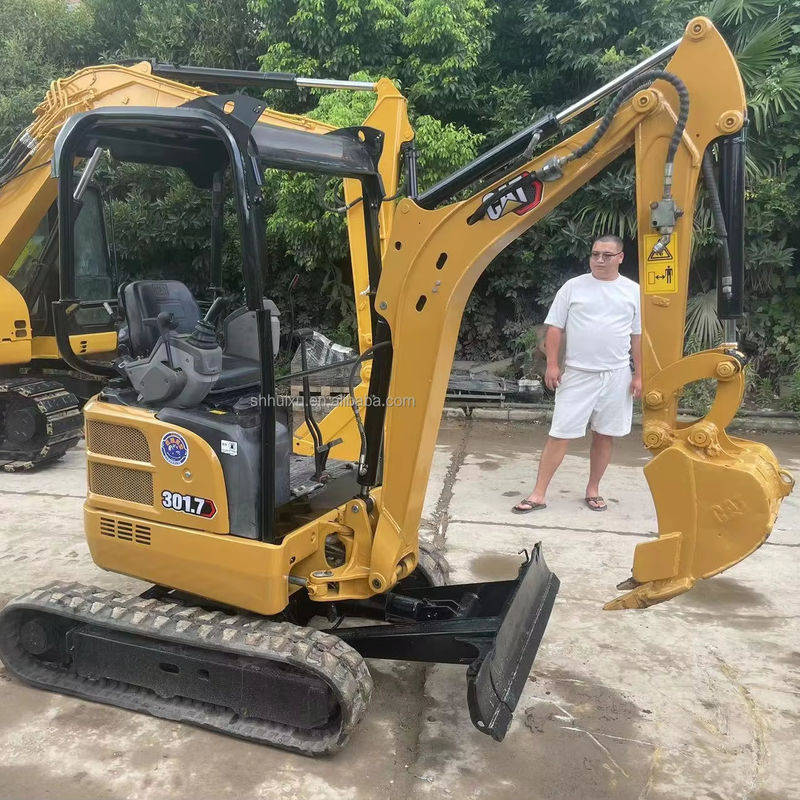 digunakan mini excavator cat301.7 dengan jalur karet / tangan kedua mini excavator cat301.7 dengan harga murah untuk dijual